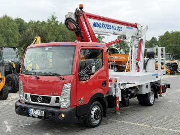 Лекотоварен автомобил Nissan Cabstar