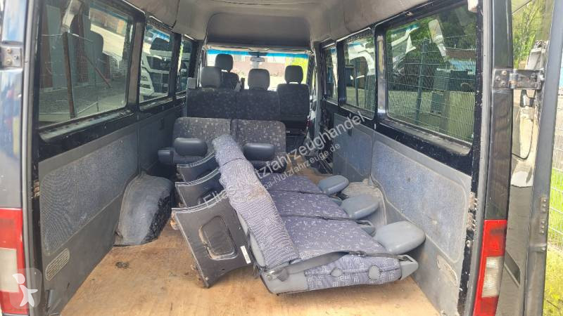 Véhicule utilitaire Mercedes