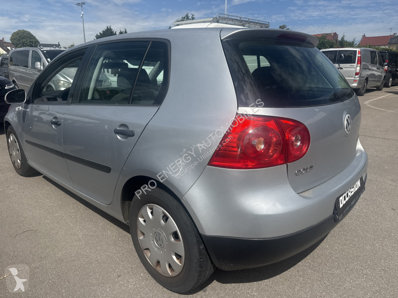 Volkswagen GOLF V 1.9 TDI 90CH CONFORT 5P...