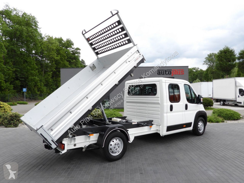 Samochód dostawczy Peugeot  BOXER