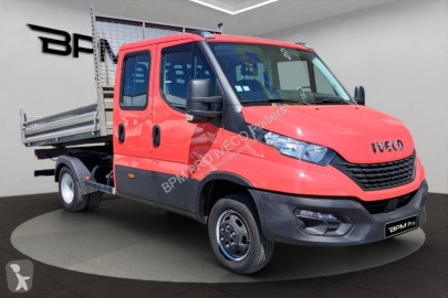 Utilitaire benne standard Iveco