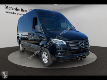 Fourgon Mercedes