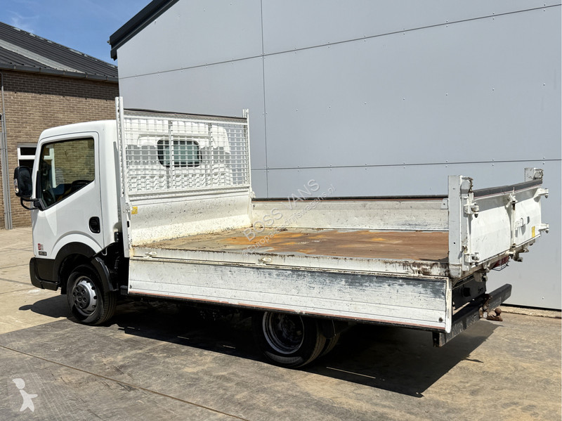 Samochód dostawczy Nissan 130PK 3.0 Kipper 3L...