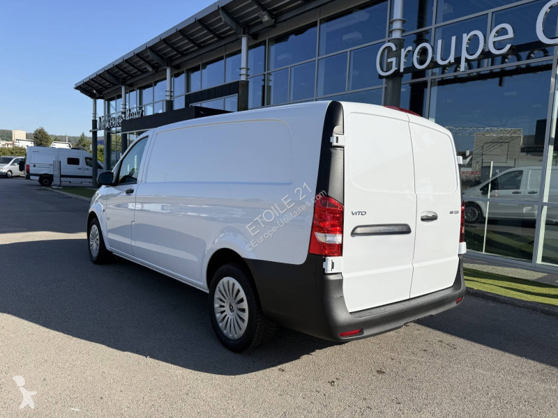 Samochód dostawczy Mercedes VITO FOURGON 116...