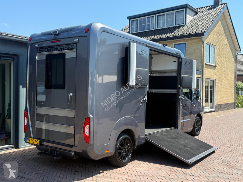 Renault STX S3 Paardenwagen Hengsten uitvoering...