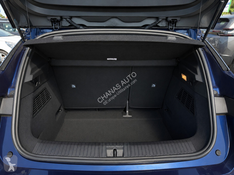 Véhicule utilitaire Renault E-tech 220 ch Techno