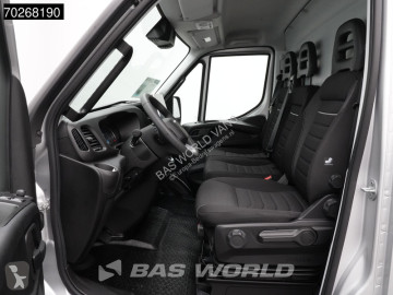 Iveco Daily 35S21 BPM VRIJ! 3.0L Automaat L2H2 210PK 2025-Model 3,5t Trekgewicht ACC LED Navi LM-Velgen Camera Euro6 L2 12m3 Airco Trekhaak
