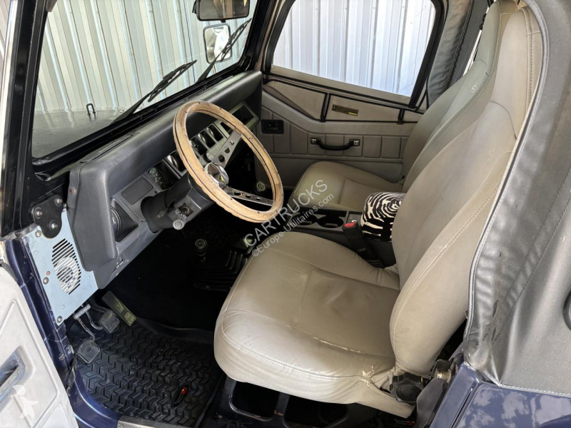 Samochód dostawczy Jeep WRANGLER 2.5i  1986 .