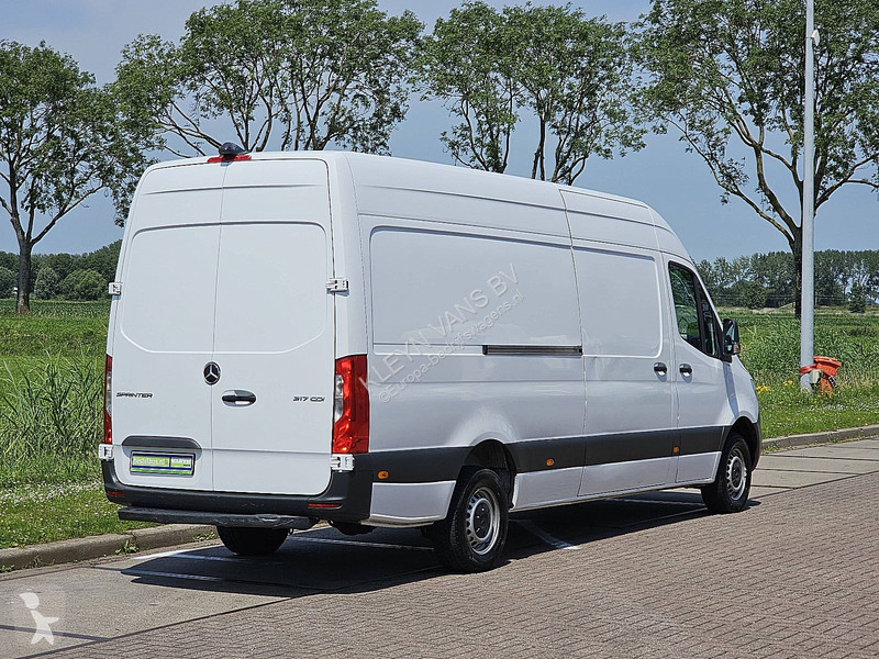 Furgoneta Mercedes 317 L3H2 Maxi Mbux Euro6