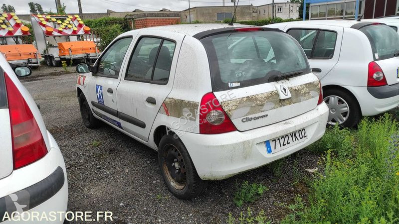Коммерческий автомобиль Renault CLIO
