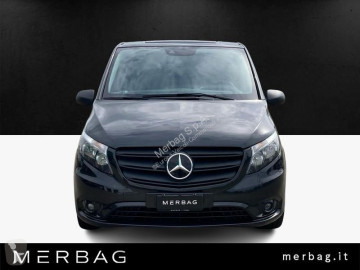 Vehículo comercial Mercedes