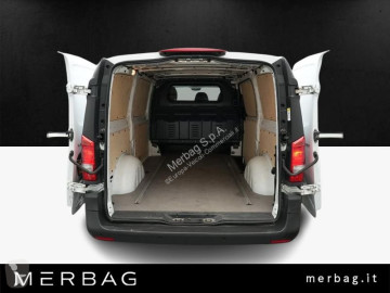 Nyttofordon Mercedes