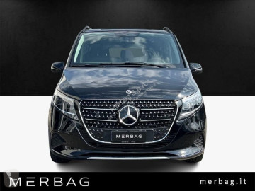 Furgon dostawczy Mercedes nowy