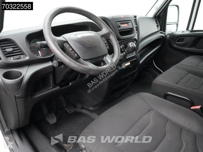 Véhicule utilitaire Iveco 70C18 3.0L Lamberet...