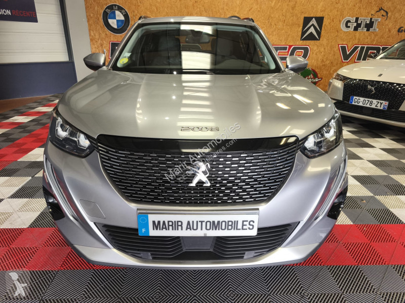 عربة نفعية Peugeot