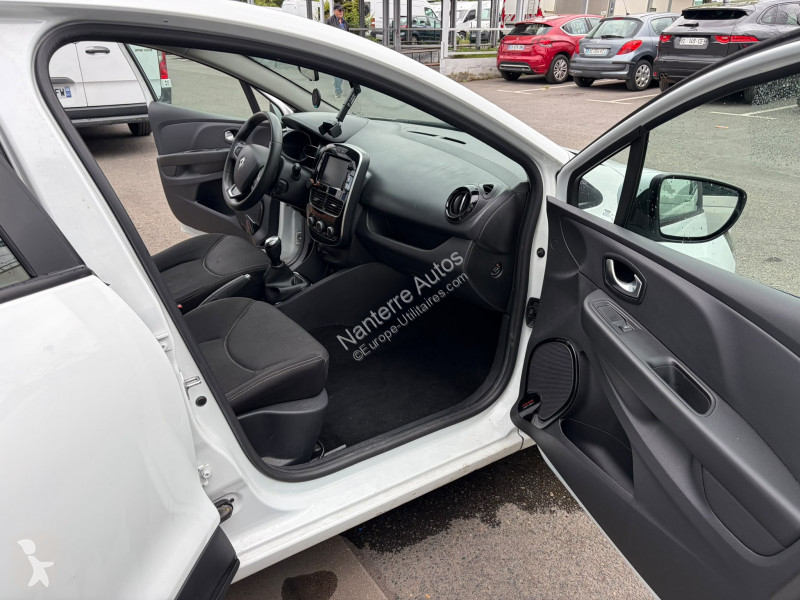 عربة نفعية Renault CLIO IV 5 PLACES  1.5 DCI...