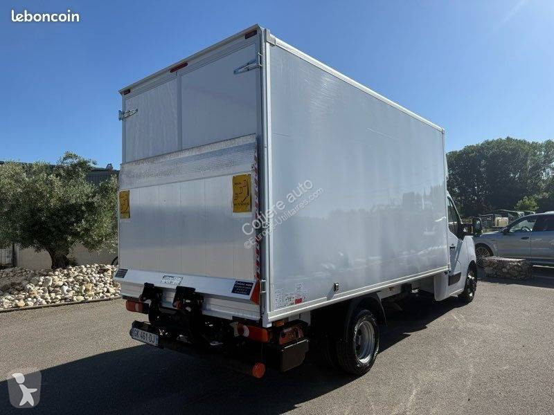 Véhicule utilitaire Renault