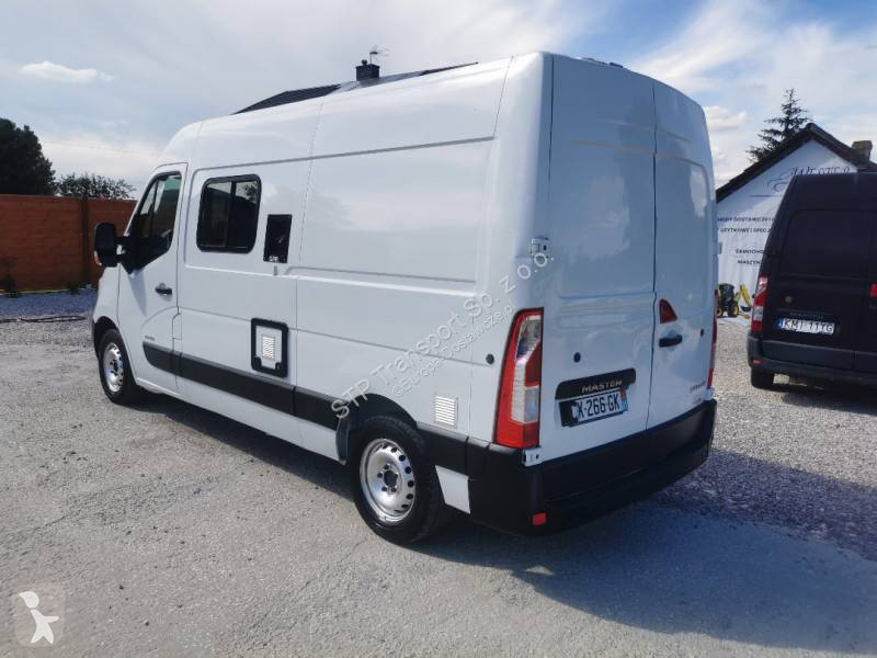 Samochód dostawczy Renault