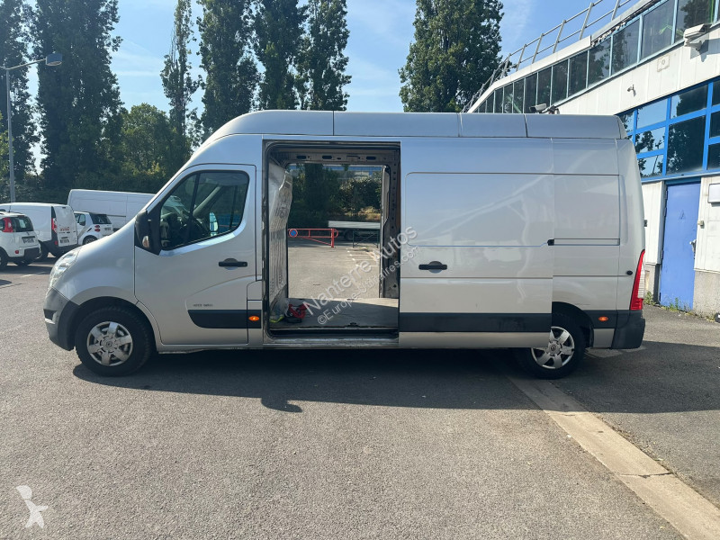 Véhicule utilitaire Renault MASTER III FG HAYON...