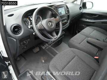 Dostawcza chłodnia Mercedes