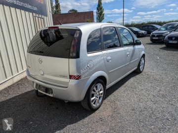 سيارة عربة مناجم Opel