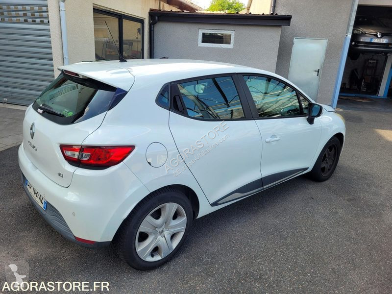 عربة نفعية Renault CLIO
