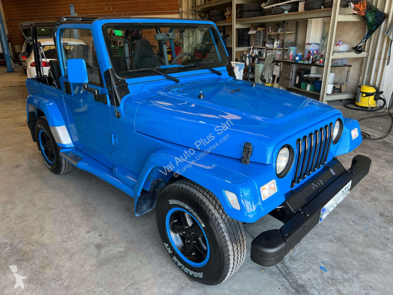Samochód dostawczy Jeep