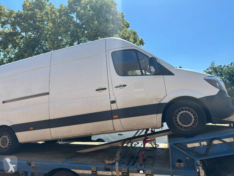 Furgoneta Mercedes