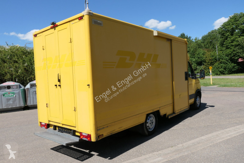 Véhicule utilitaire Iveco Daily 35 S11 C30C...