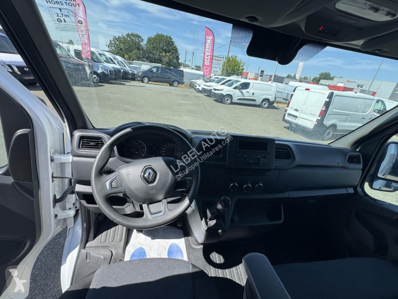 Véhicule utilitaire Renault 2.3