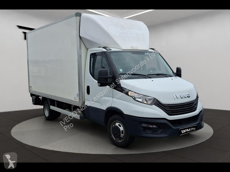 Véhicule utilitaire Iveco CCb 35C16H...