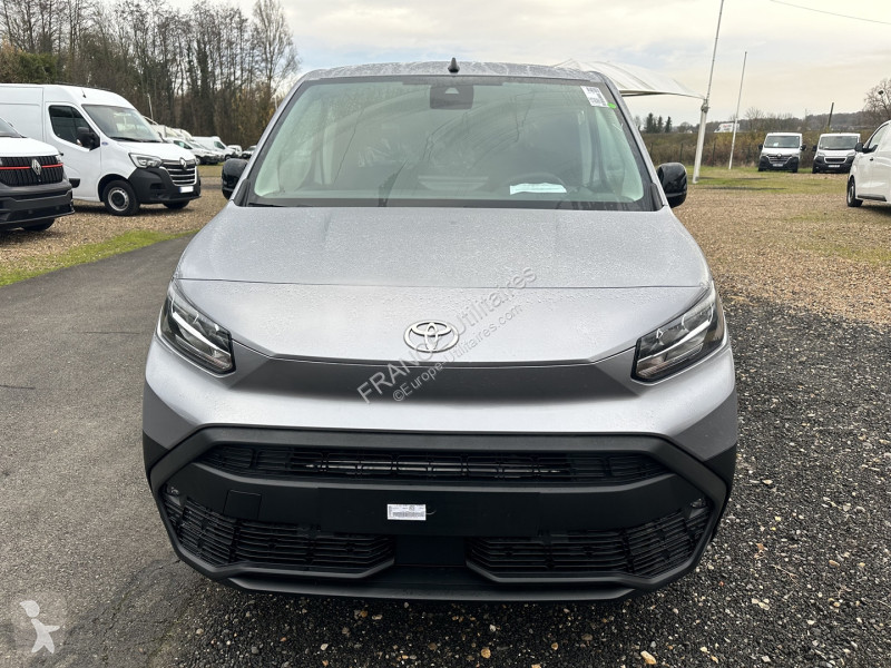 Véhicule utilitaire Toyota CITY GRIS MEDIUM 130...