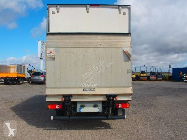 عربة نفعية Renault