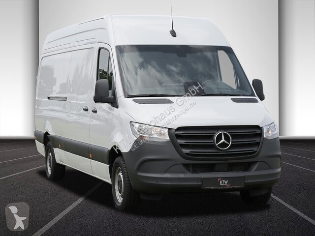 Veículo utilitário Mercedes Sprinter 317...