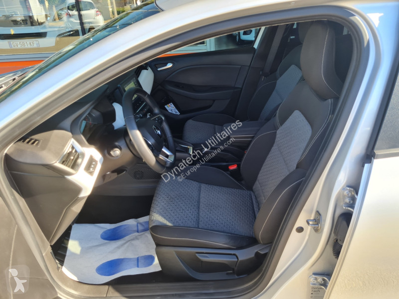 Renault CLIO V REVERSIBLE 1.6 E-TECH 145CH FULL...