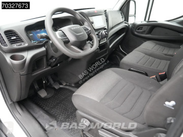 عربة نفعية مقفلة Iveco
