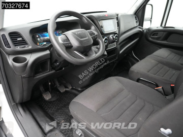 عربة نفعية مقفلة Iveco