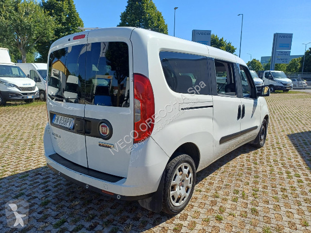 Furgoneta Fiat DOBLO - 5 posti