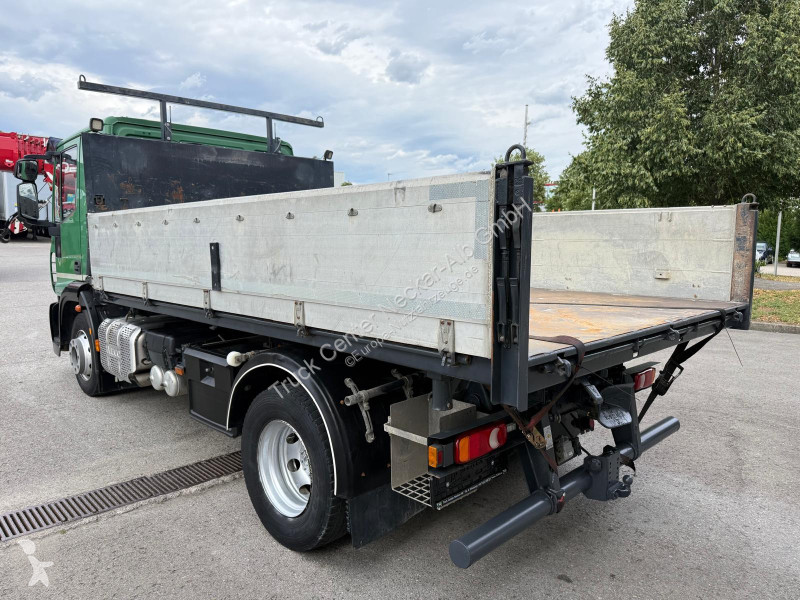 Iveco   140 E 25 3-Seiten-Kipper !! defekt !!...