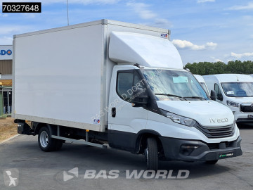 عربة نفعية مقفلة Iveco