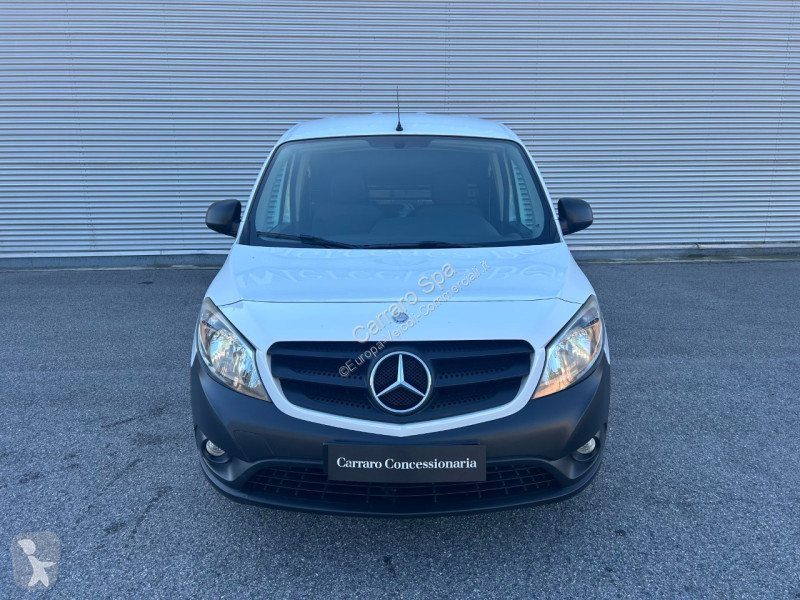 عربة نفعية Mercedes CITAN FURGONE E MIXTO