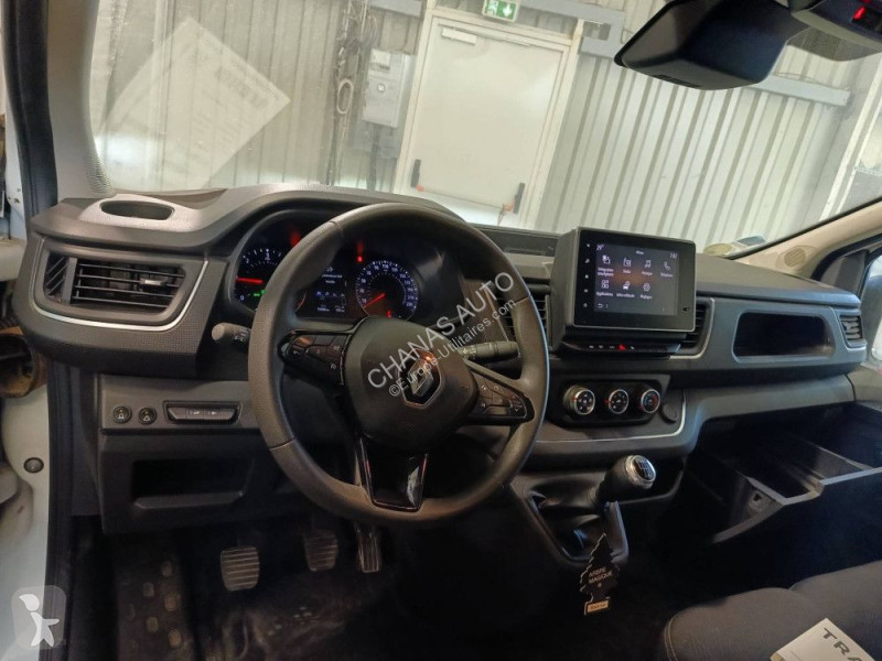 Véhicule utilitaire Renault L1H1 2.0 Blue dCI...