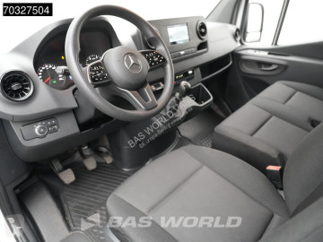 Dostawcza chłodnia Mercedes