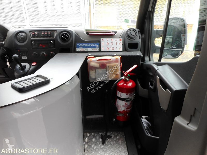 Городской автобус Renault MASTER