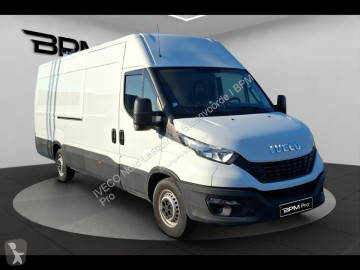 Furgon dostawczy Iveco