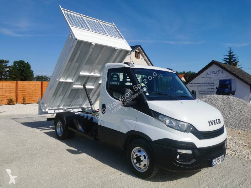 عربة نفعية Iveco