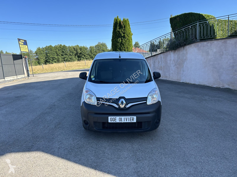 Véhicule utilitaire Renault 1.5 Blue dci 95...
