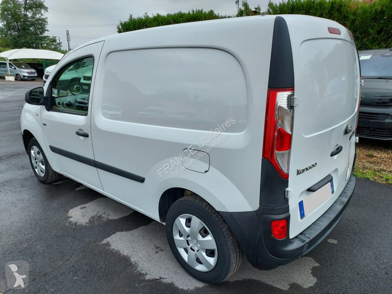 Коммерческий автомобиль Renault KANGOO II...