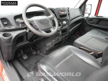 Con volquete Iveco