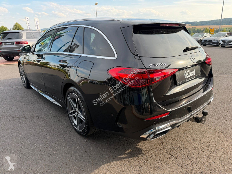 عربة نفعية Mercedes C 300 T e A...